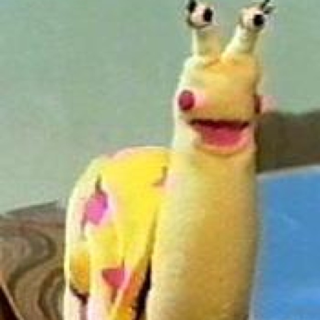 A1kAtA_Pluskey's profile picture. Pluskeyというオリジナルバンドで歌ものの歌詞にベースで音を落としていく作業をしてます。 宇治川色の制服と弦楽器と甘い物を愛しています。山城という山奥から来ました。 あいかた/ゆのみん/ハリー/つむら