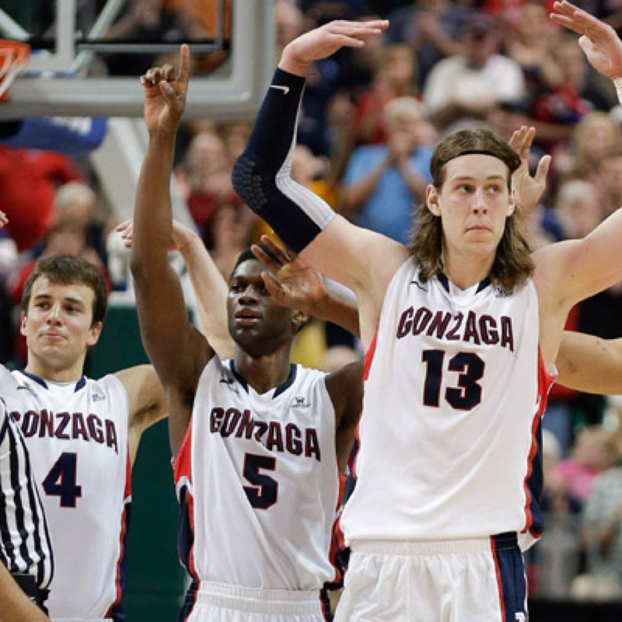 NotGuPlayers's profile picture. Documenting sightings of our beloved basketball players ❤️