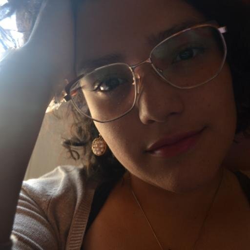 OhIts_Ara's profile picture. Soy una combinación de características contradictorias -inserte más vainas aquí que me hagan parecer interesante- Collect Moments Not Things.