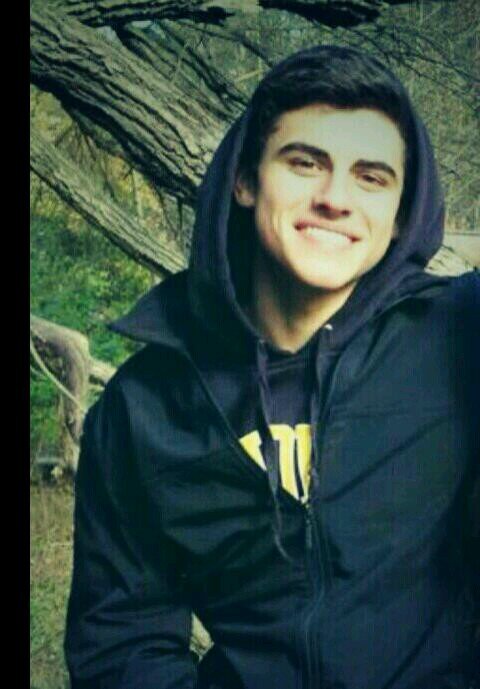 15.     0/9 MAGCON BOYS #MagconToArgentina ♡