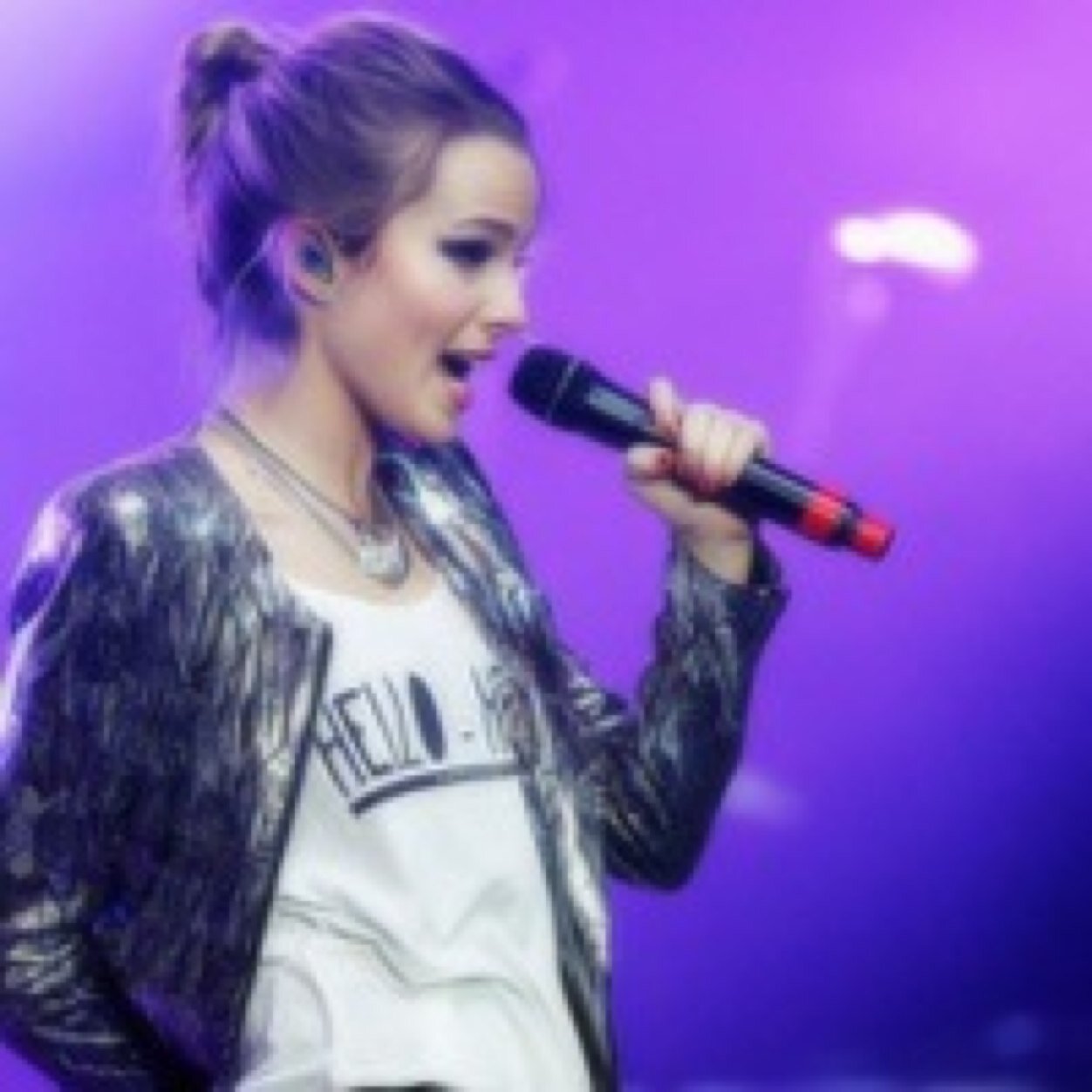 'We’ll be sitting on top of the world' Account to support Bridgit Mendler in Spain♡ cuenta de información, resolvemos tus dudas