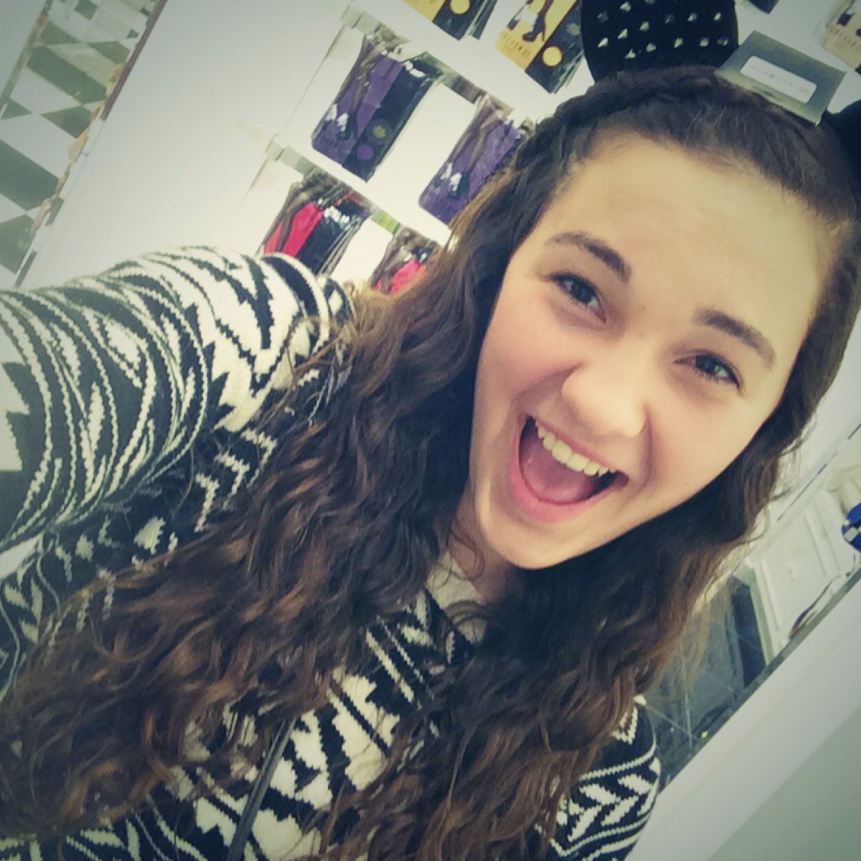 youtubebae's profile picture. youtube's the bæ