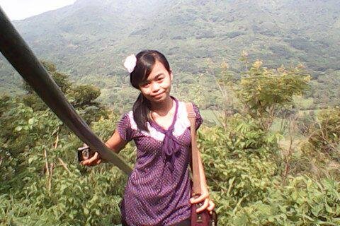 berpacaran