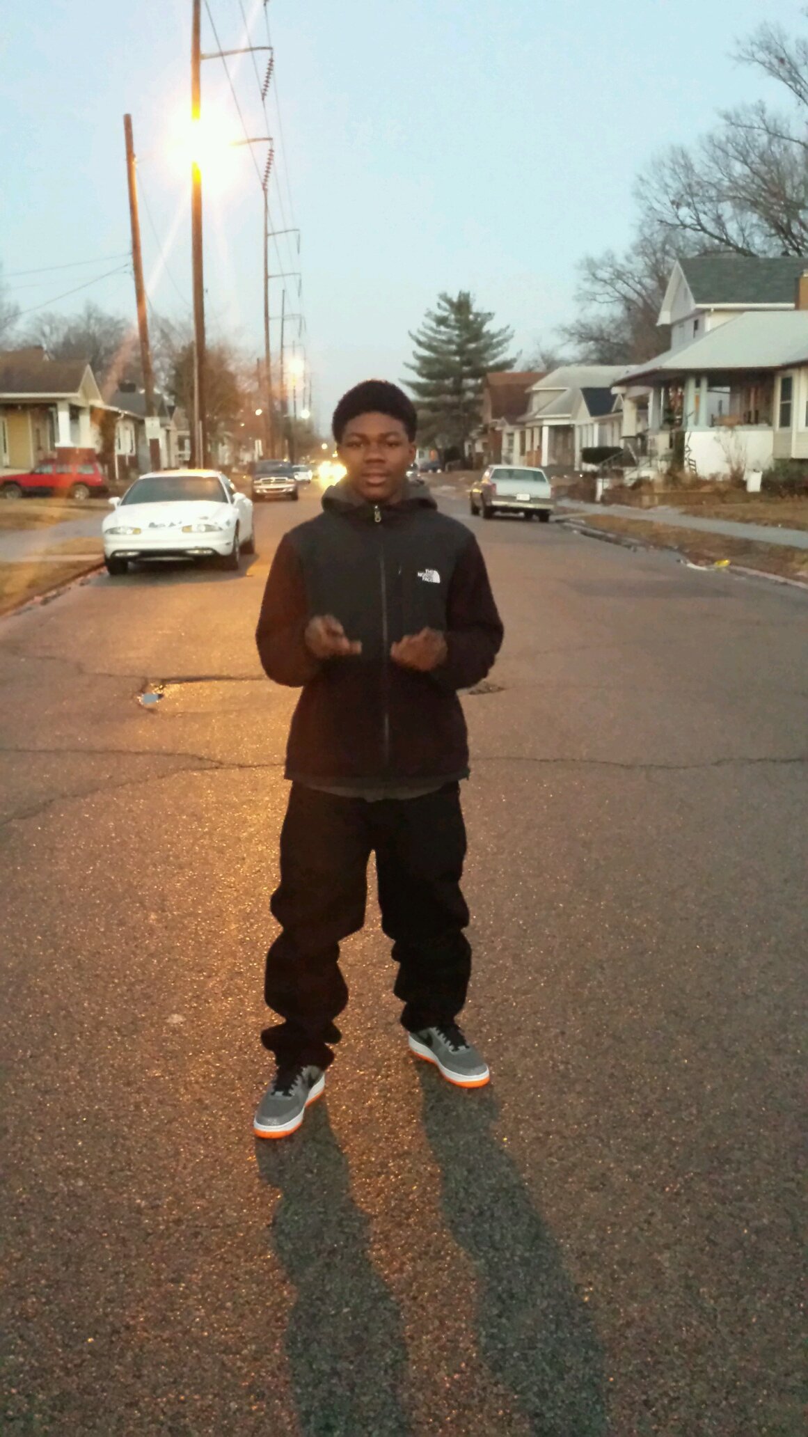 Girlfriend: @giashia_samarie BestFriend @kbreshay follow her