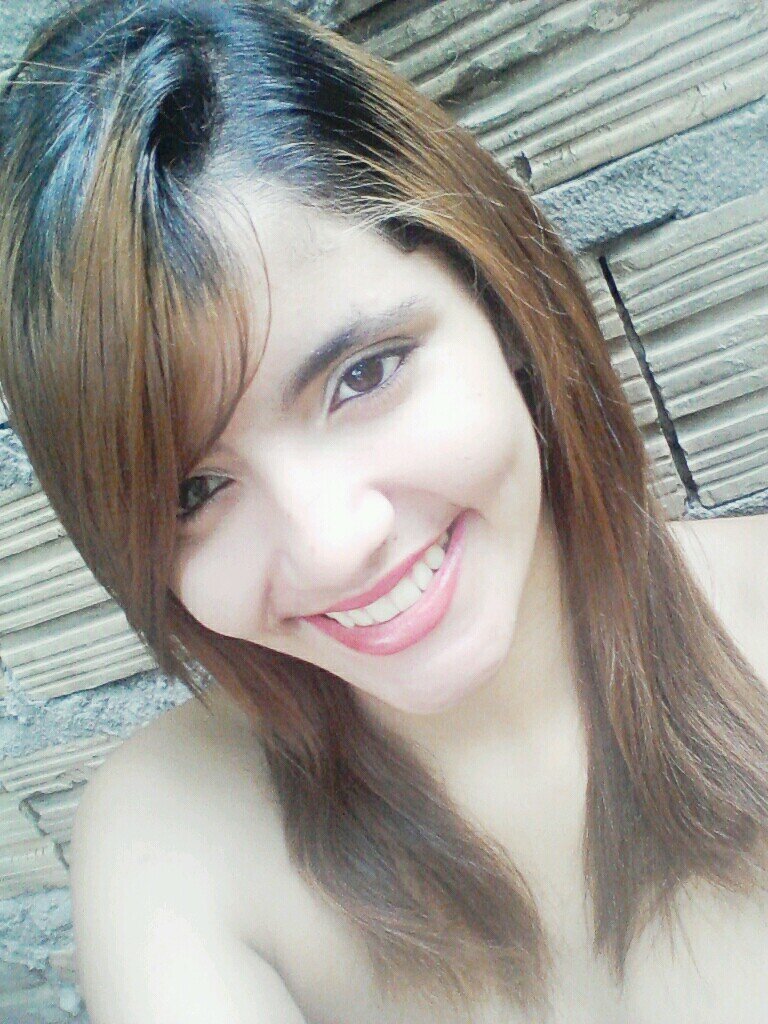 não entendo pok ass pessoas julgam ass outras seem conheçer!!!★★segui que tih sigo de voltta. *-*