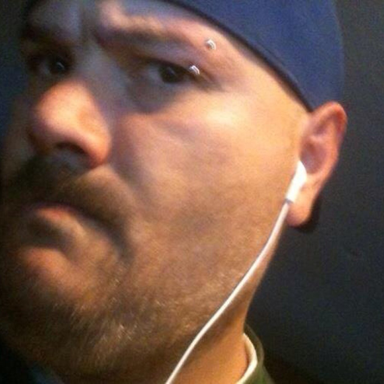 jsvit71's profile picture. 