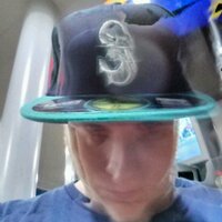 Bernie Toth (@bigberntreezy) Twitter profile photo