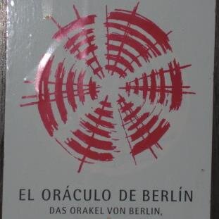 Jurista, politólogo PhD @FU_Berlin Prof.Tit. Der. Constitucional @uasbecuador. Ex Consejero del @ces_ec Temas: Derecho/ Filo/Política y Artes. Op. personales.