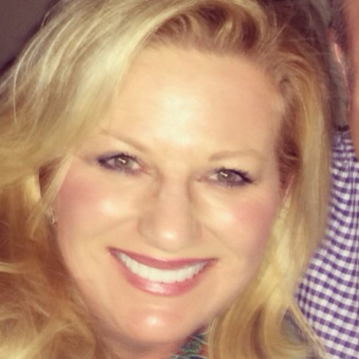 Sherrismith519's profile picture. Graduate of the great University of Alabama. Bama fan for life. 
Love my family: Lindsey, Parker, Jud