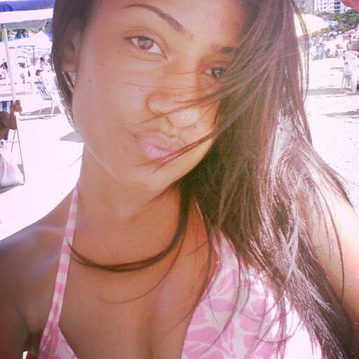 Não se esqueça, o amor que você merece está dentro de você.