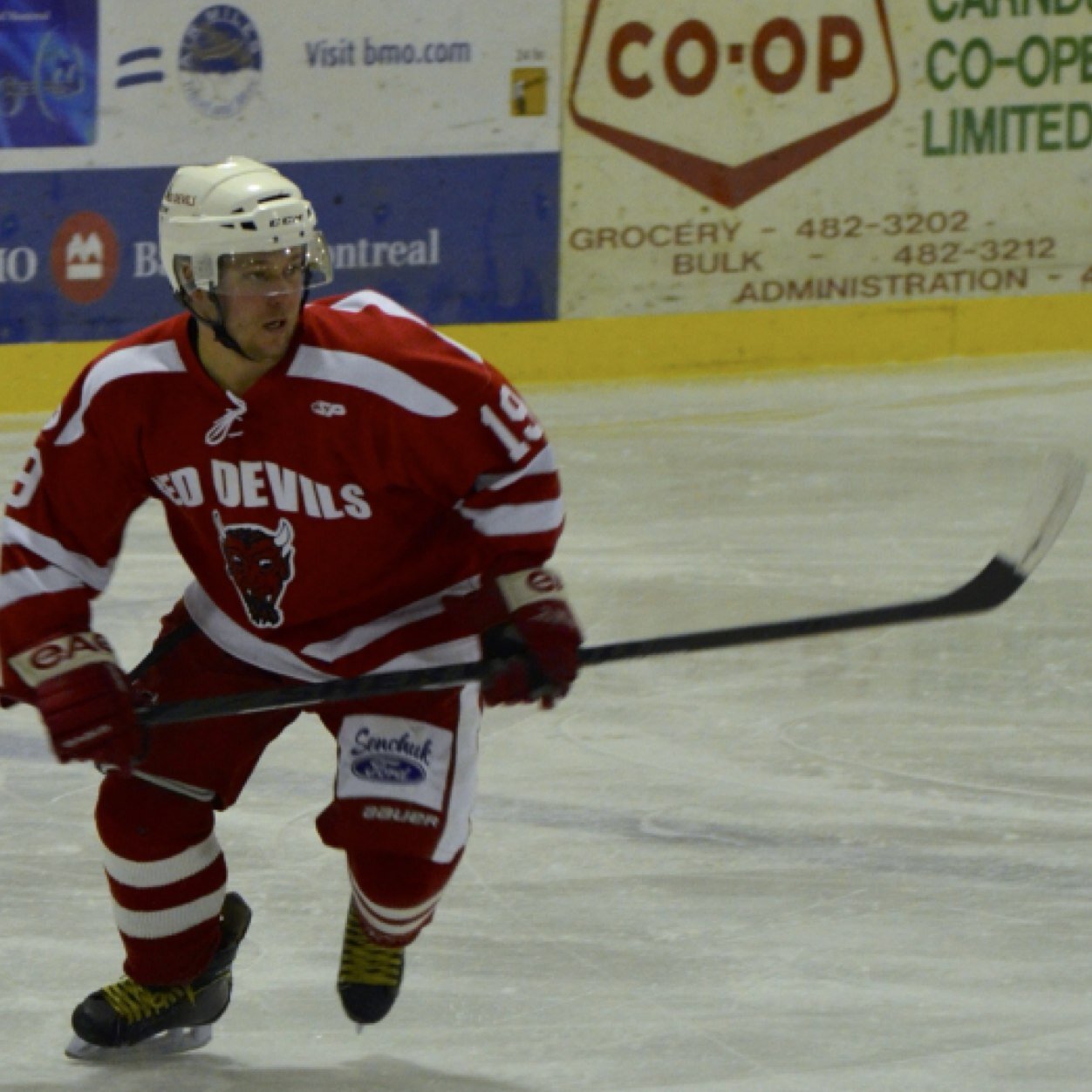 senny4400's profile picture. 