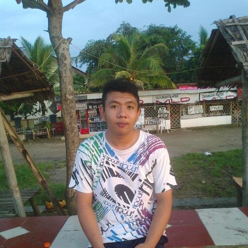 Ikipratama28's profile picture. 