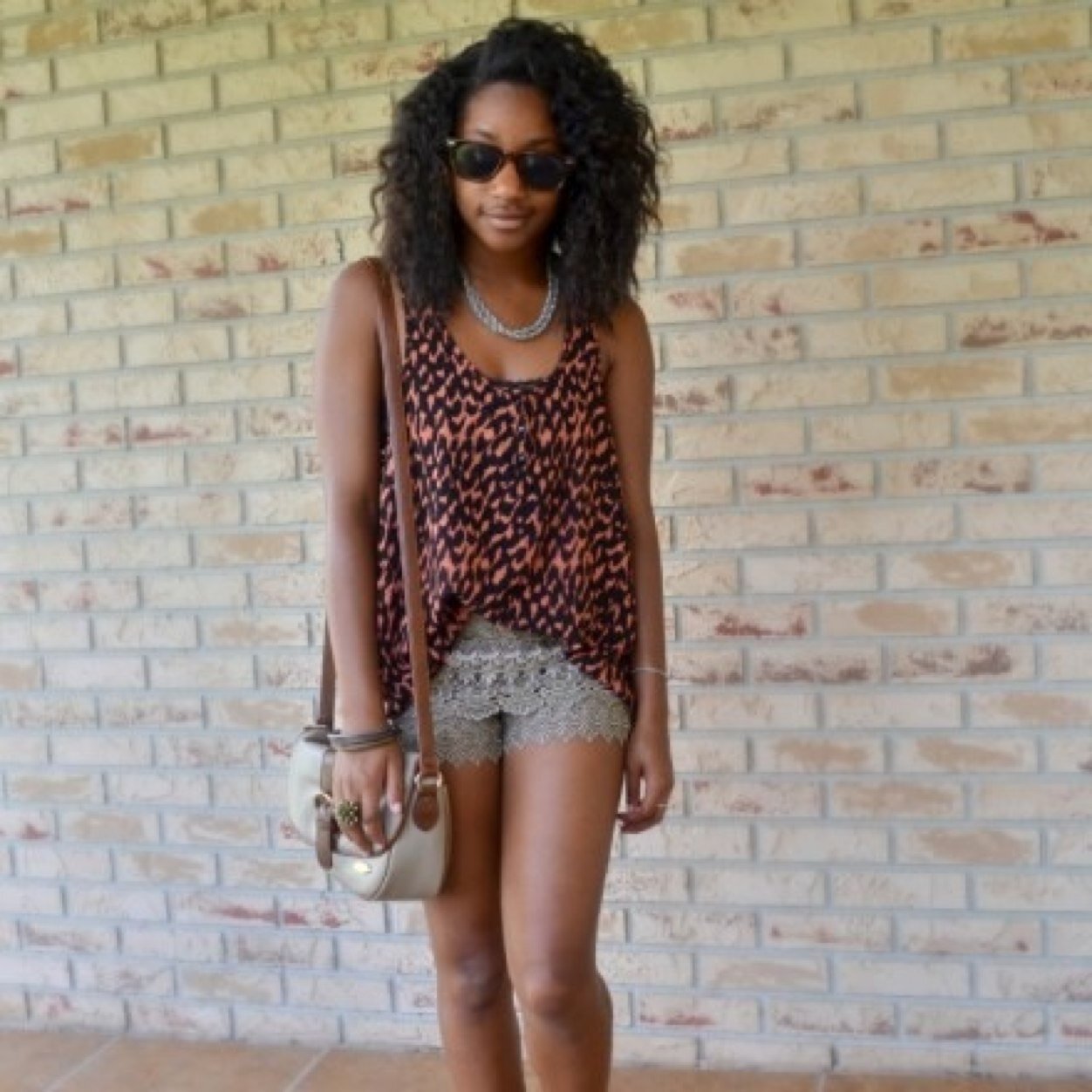 18 & Mindless SINGLE= niggas aint shit!