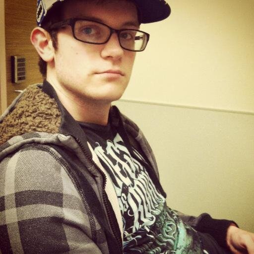 AndrooRWrapstar's profile picture. It Works! Distributor, 24, Father, Avid Vikings, Cubs, Clippers, Blackhawks and ND Fan. IW FB page: https://t.co/YDCb63s4kc