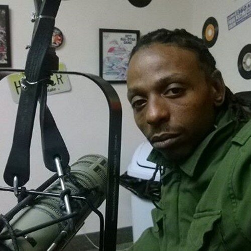 The 2ourshow is the longest running indie hip hop radio show in the tri-state area, broadcasting live Monday's, 9pm-12am on UTM radio. download our app.