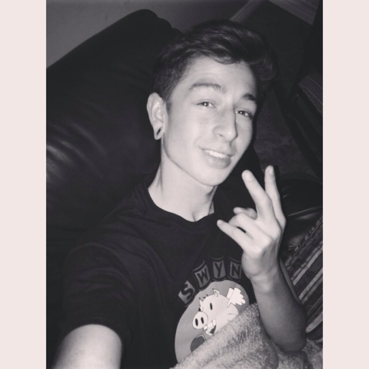 NEW ACCOUNT @stuntmanchucks FORGOT THE PASSWORD TO THIS ONE LATES !