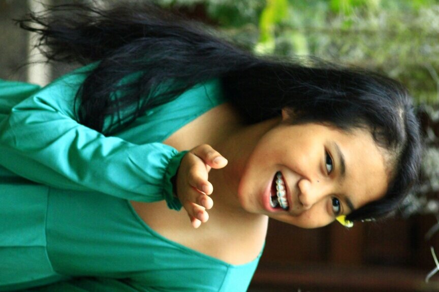 putrinamira24's profile picture. 