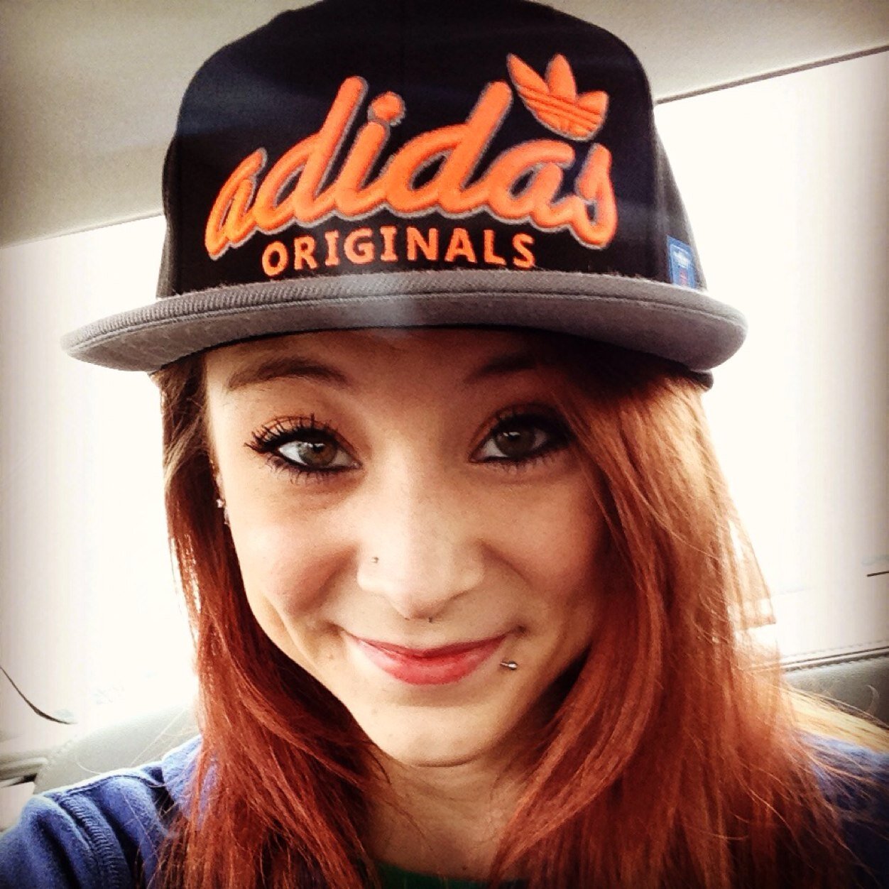 thefamilyjules4's profile picture. 