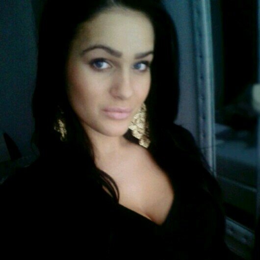 Instagram: Yaartj