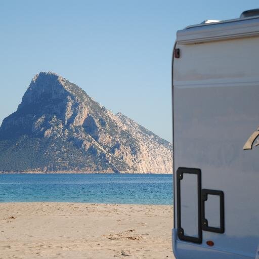 Noleggio camper e attrezzature soprtive