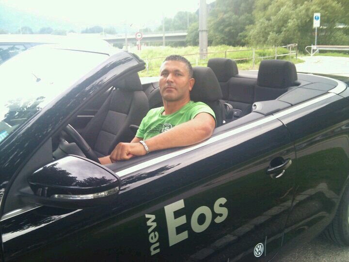 godloveayou's profile picture. HE died for me.. so I live for HIM