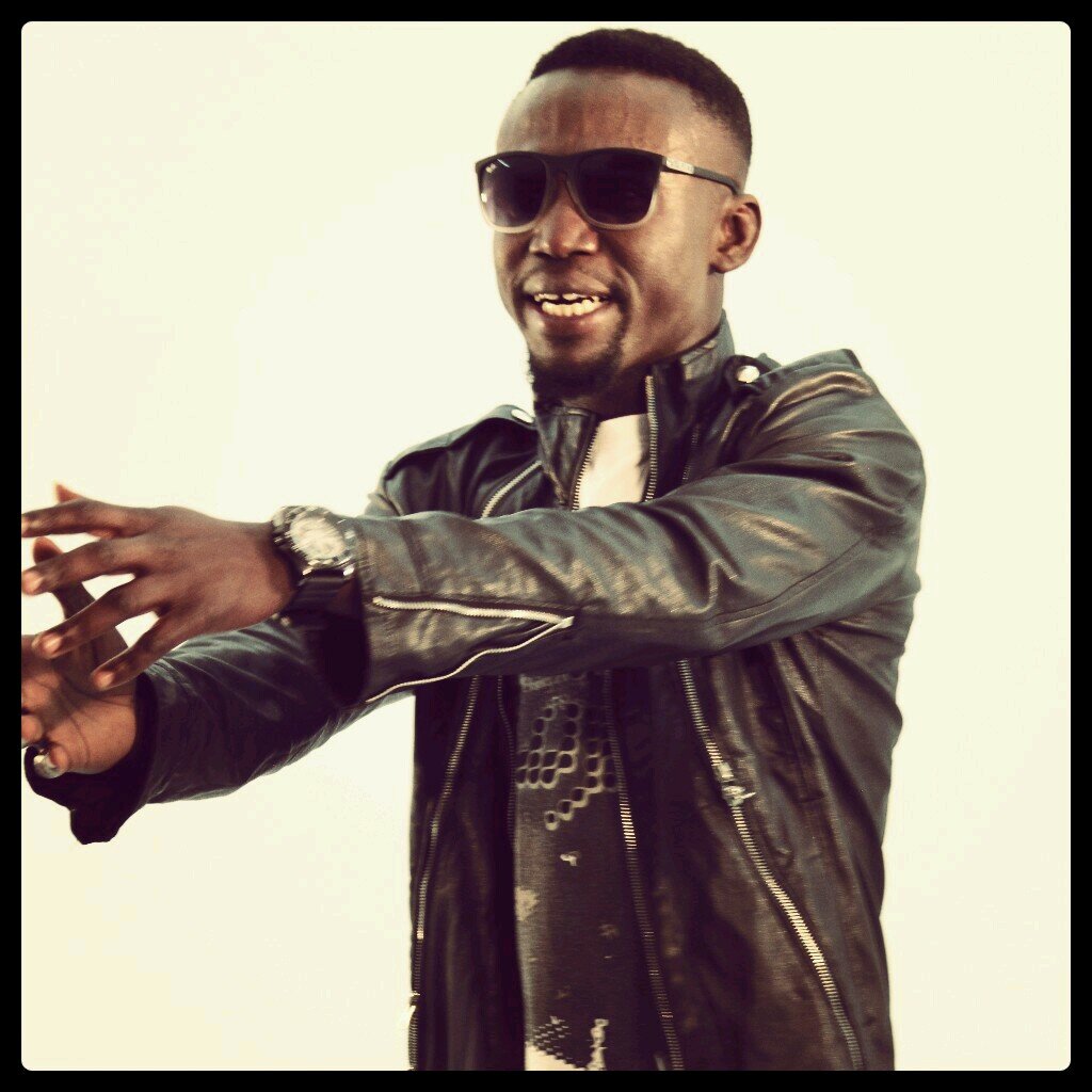 musician based in johannesburg,i do afro pop music for bookings and bussiness  call 0027782809929,like me on facebook @jay trizzy