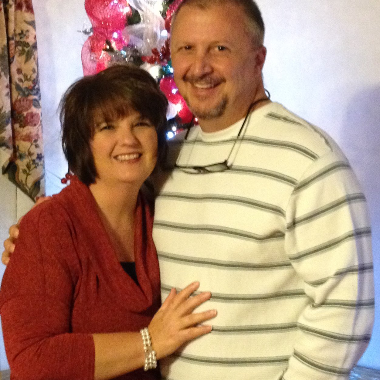Follower of Jesus Christ, Wife, Proud Mom, Secretary @ Jeff Davis High School, Blessed to Bake Cakes. 1 Corinthians 10:31