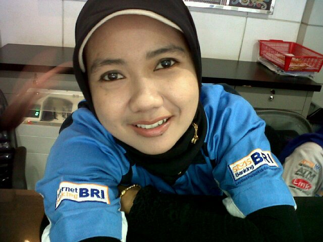 nely_panji's profile picture. Manis tapi ga manis2 bgt,,baik juga ga baik2 banget,,yg jelas,,tegas,,and no basa basi