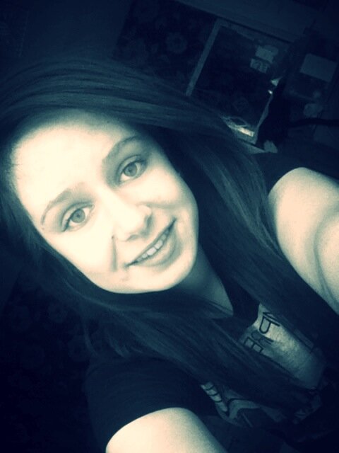 Follow me & I'll follow you back (: