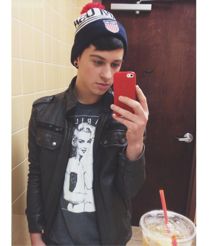 I wanna be that fantasy that you got on your mind