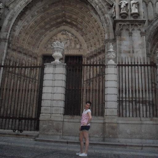 ClariiRaboso's profile picture. Soñar es vivir despierto en una falsa realidad