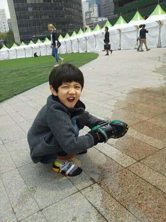 baby ulzzang - dedek gantengnya @sistar_soyu1292 @BlackP_Yuri89 @does_some - @fygahol @IPA_seohyunGG child -