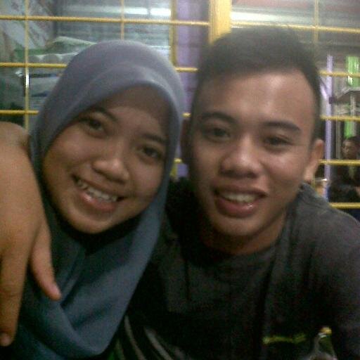 '18th of October 1995' * stay di siamping @alvin_chandra06 *|Analis Kesehatan Poltekkes Kemenkes Kaltim'09| be positif be happy | My Beloved {}