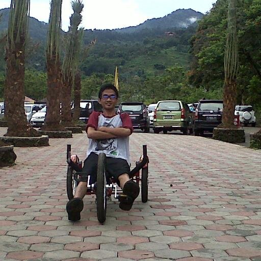 + Jika kita TERLAHIR dgn tubuh ASLI jgn mau MATI dgn tubuh PALSU -