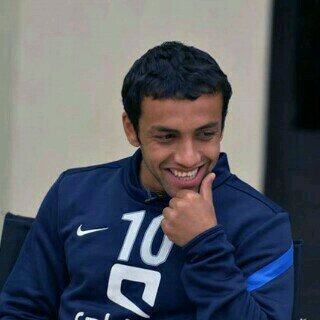 هلالي ومدريدي متمرد اٺنفس واهوى الغرق في حبهم، اعشق فيہم كل ما يحسد عليہم ۈافتخر دوماً ب انني من عُشاق الملكي والزعيم ،،،،،