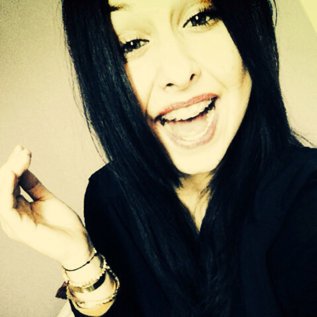 Facebook : Alicia Capella Instagram : alicialatismey Snapchat : alicialatismey