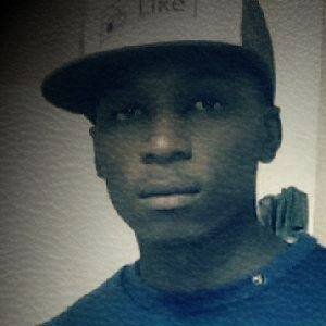 Zhoo66237's profile picture. Outgoing and fun to hang around with.