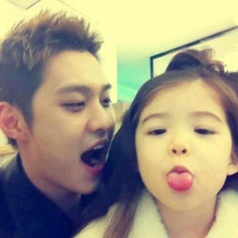Lauren Hanna Lunde (로렌 하나 런드). 160508. 	Dancing - Singing - Playing - Pororo.