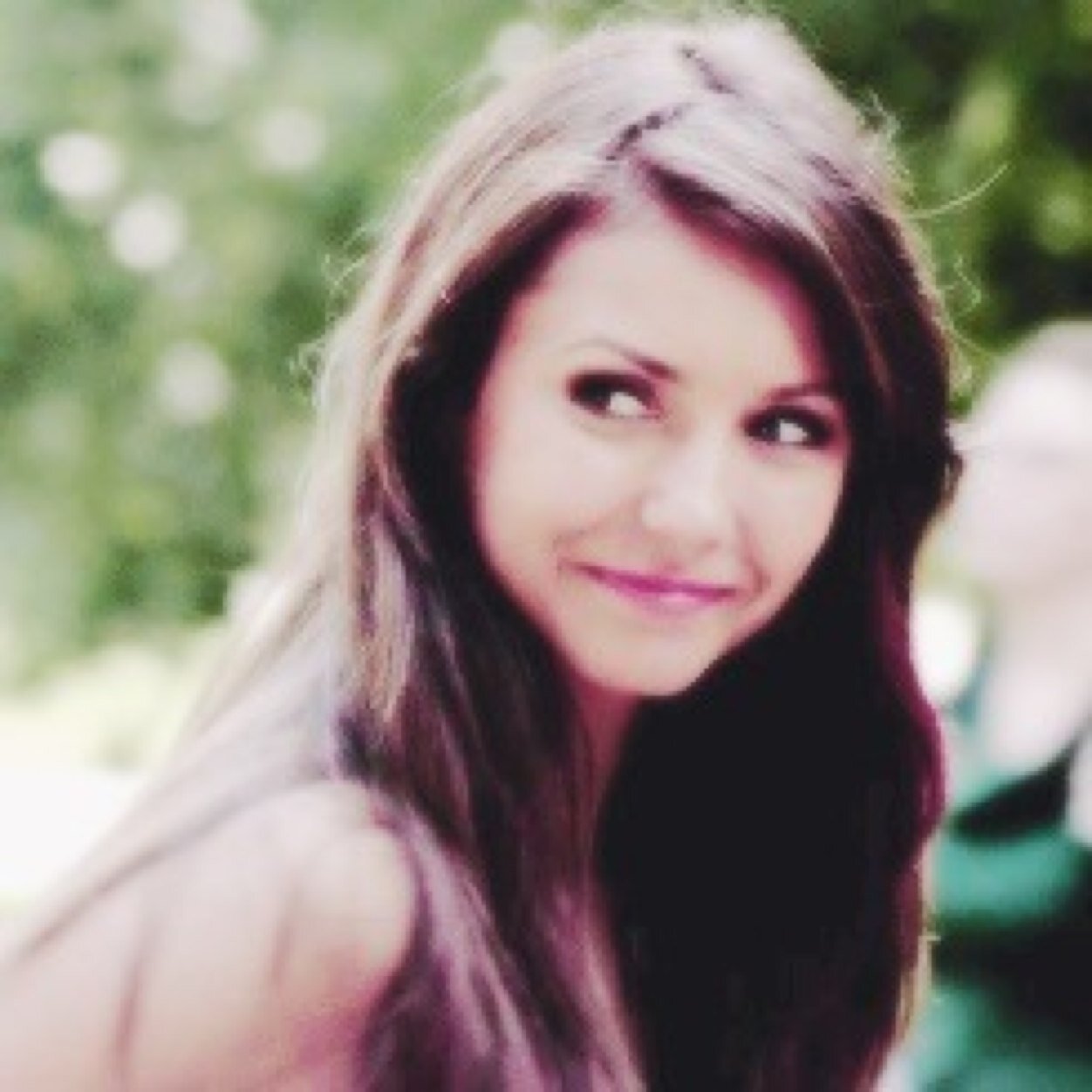 I'm a ghost of a girl that I want to be most, I'm the shell of the girl I used to know. {|MC\#LALRP\TVD\Co-Owner|}