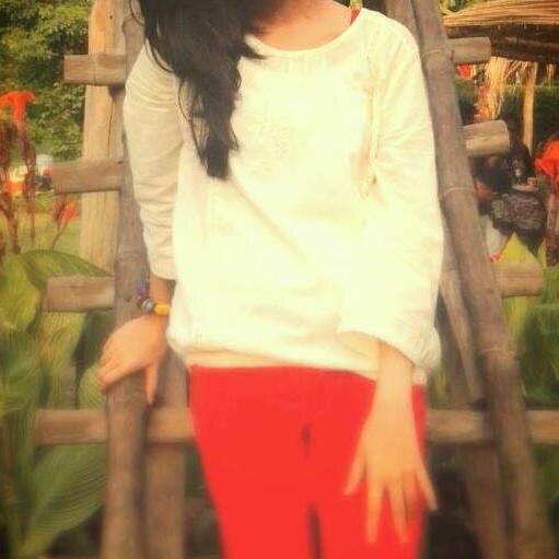 So, here'x LiL abuh meeh....!! - Im a y0unG,craZzy,naUghty,kewL,shy, choosy abuh mah thing'x fun l0vinG girL 3