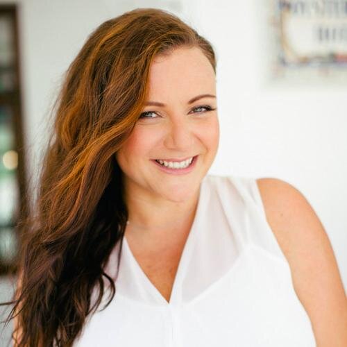Founder & editor of South African wedding blog, SouthBound Bride; freelance writer & publisher