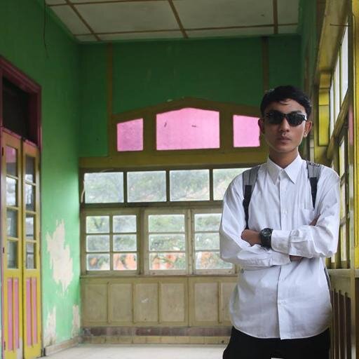 inodsscremoforg's profile picture. Allah is number 1 for me || family number 2 || teman no 3 :))