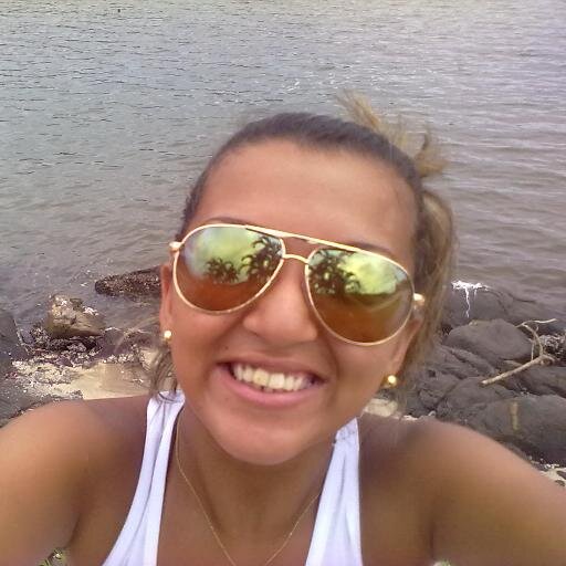 Eu queero eér ser feliiz antes de maiiis Naada, ter uma viida tranquila, um Fuuturo Brilhaante ! Euu Amo Jesus, minha Família, meus Filhos, Meus Pais..