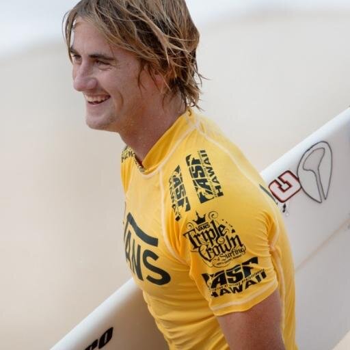 beyricksurf's profile picture. 