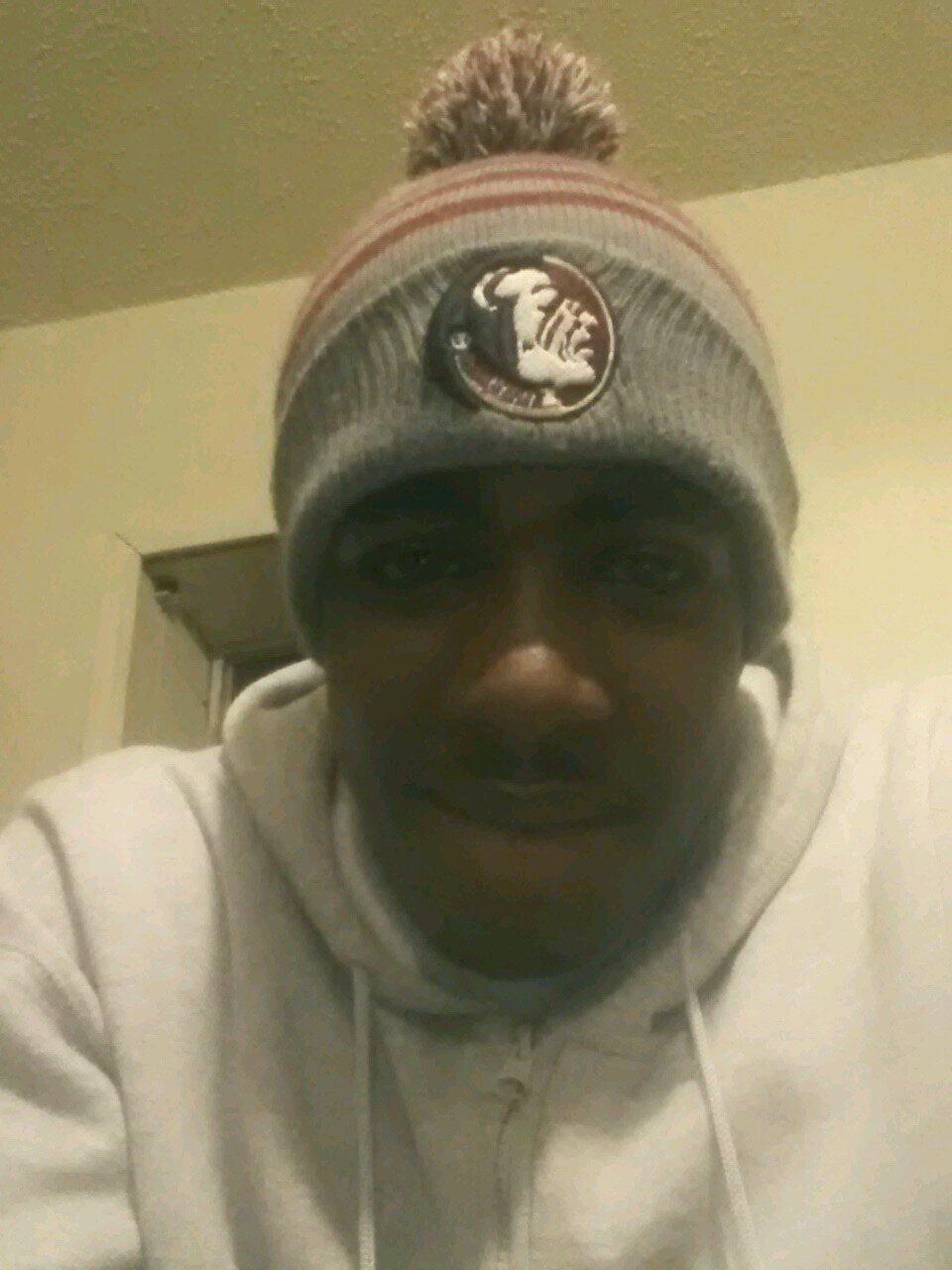 IM JUST A HUSTLA AND YOU AINT NUTHIN
