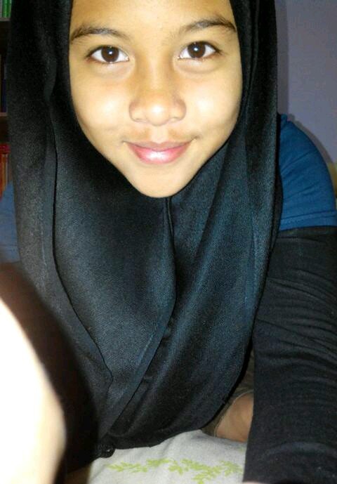 my name NURUL AINA SYAMILA BINTI MOHAMMAD IZAHAR ♥ call me MILA ♥ 13 y/o ♥ study at SMKIM2 ♥ MILEY CYRUS  ♥ I LOVE MY FAMILY ♥ LOVE YOU PENDEK AND TEMBAM ♥