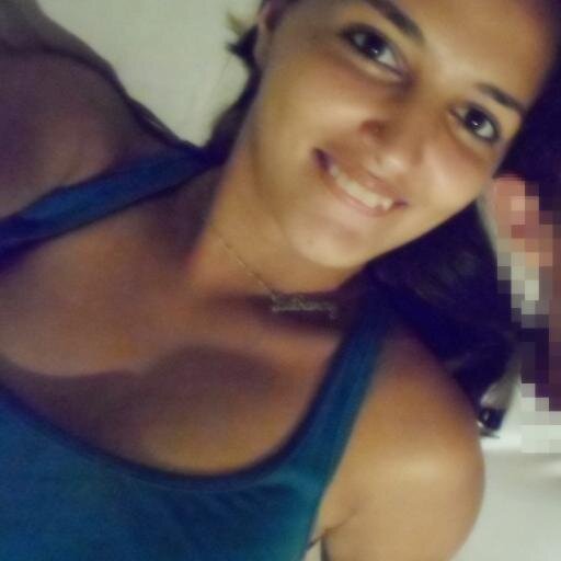 Um sorriso pode ter dois significados. Ou ele mostra o quanto você está bem, ou esconde o quanto você está mal.