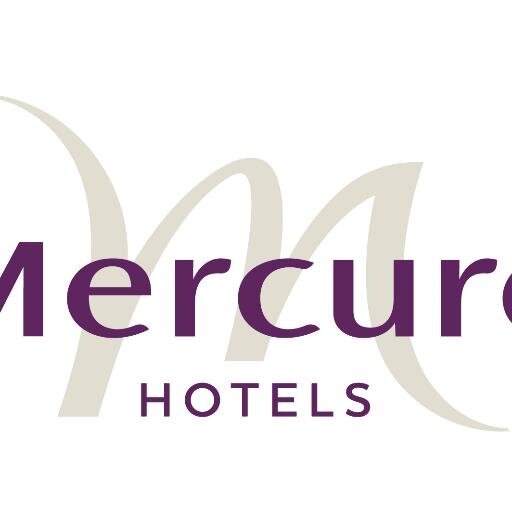 L'hôtel Mercure Montpellier Centre est à 4 minutes👣 de la Place de la Comédie. Séjours loisirs🍹 & business💻 Terrasse🌴Parking🚘 Thématique 🎨🎭Arts & Culture
