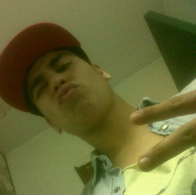 marioooCR's profile picture. Si pusiera aqui todo lo que hago y todo lo que soy , para ti ya no seria tan interesante..no tengo biografia , todavia no me he muerto--sfdo(cadifornia)