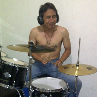 RhoadCaesar's profile picture. Kadang bahagia kadang sedih